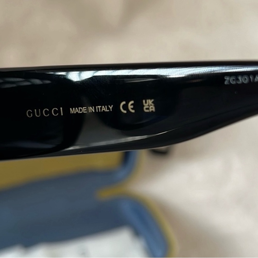 Gucci Grey Gradient Oversized Square Sunglasses - image 6